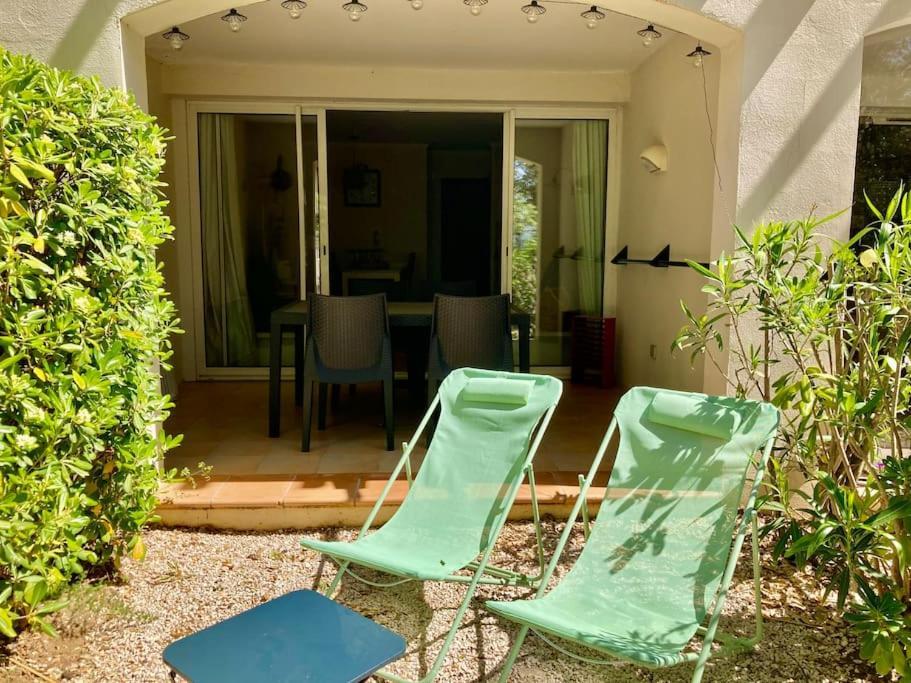 Les Restanques Rez Jardin 2063 Grimaud